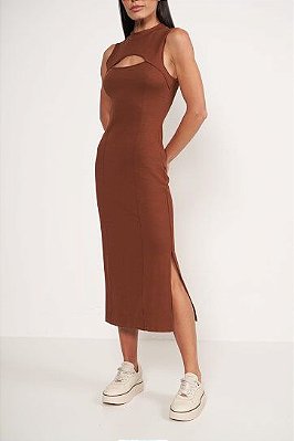 Vestido Midi Recortes