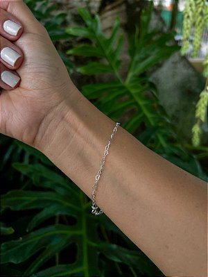 Pulseira coração entrelaçado
