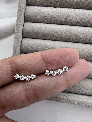 Brinco 4 zircônias trabalhadas