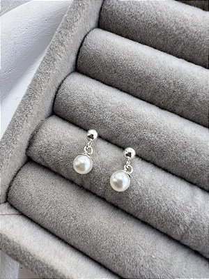 Brinco infantil perola pendura