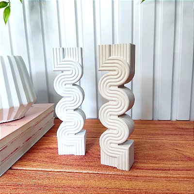 Escultura Pilar Minimalista