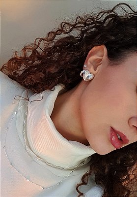 Brinco Coração Geométrico