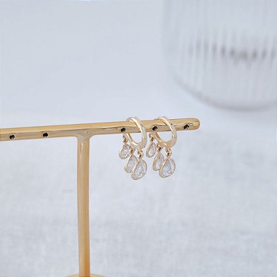 Argolinha Mini com Pingentes de Gotas em Zircônia em Banho de Ouro 18K