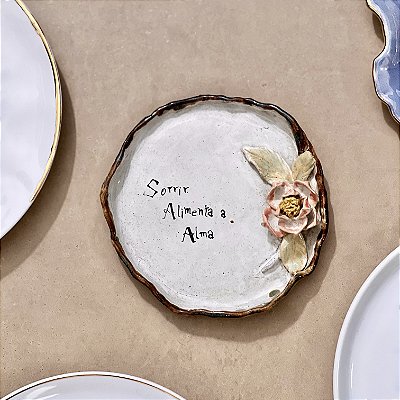 Prato-poema "Sorrir alimenta a alma"