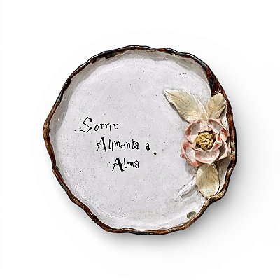 Prato-poema "Sorrir alimenta a alma"