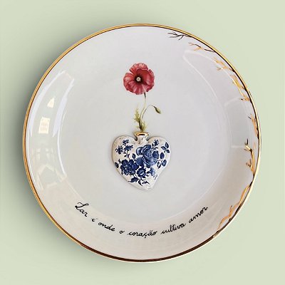 Prato-poema Lar é onde o coração cultiva amor