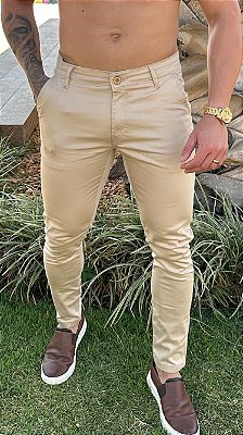 Calça acetinada corte alfaiataria