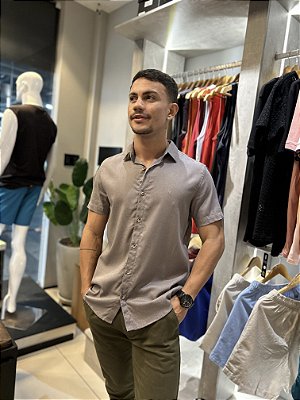 Camisa em linho cinza