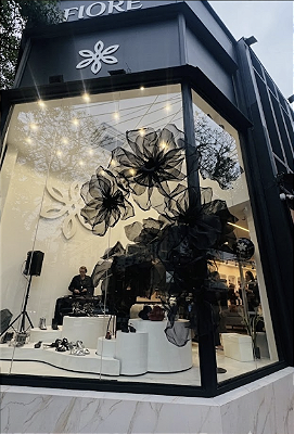 O Drama e a Elegância da Organza para Fiore Milano