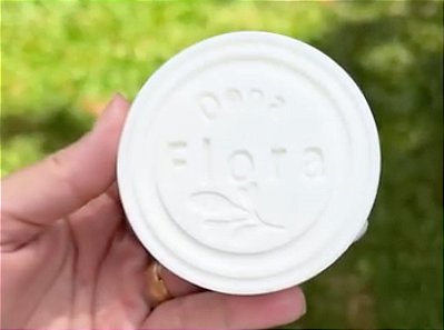 Banheira Angra - Duraquartz Marfim Natural - Sifao Externo Lado E Dourado - Sbcd00104050402 - Sabbia