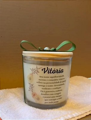 VELA VIDRO 180G COM TAMPA DE MADEIRA – PERSONALIZADA