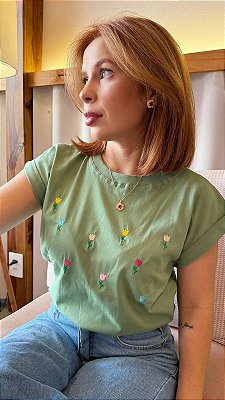 T-Shirt Tulipas - Manga Japonesa