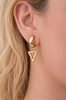 Brinco Argola Triangulo - Folheado a Ouro 18K