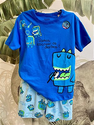 Pijama brilha no escuro