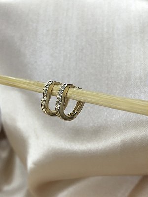 Argola Click P em Formato de Coração com Micro Zircônias