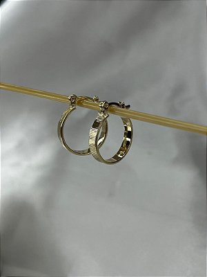 Argola Riscadinha M
