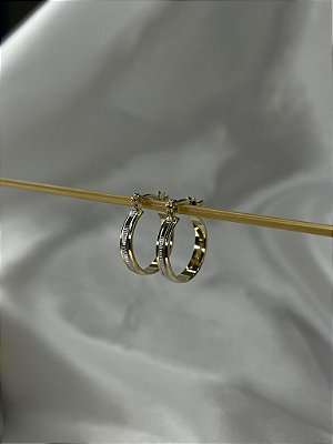 Argola M Riscadinha em Ródio