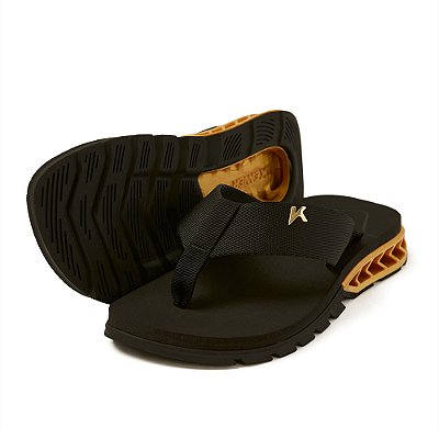 Chinelo Kenner Rakka