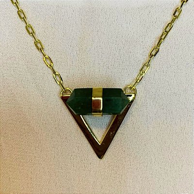 Colar de Pedra Bruta Quartzo verde - Folheado a Ouro