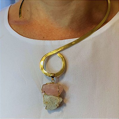 Colar Choker Drusa de  Cristal e Quartzo Rosa  Bruto em Banhado a Ouro