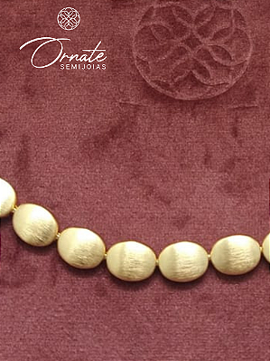 Colar Chocker Petit Dourado