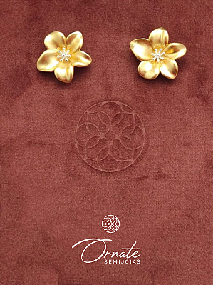Brinco Blossom 20 mm