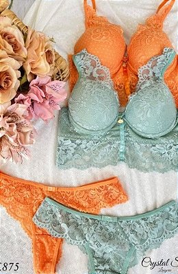 CONJUNTO CROOPED COM BOJO E CALCINHA TODA EM RENDA