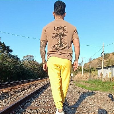 camisa masculina estonada