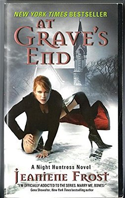 At Grave's End: A Night Huntress Novel-..
