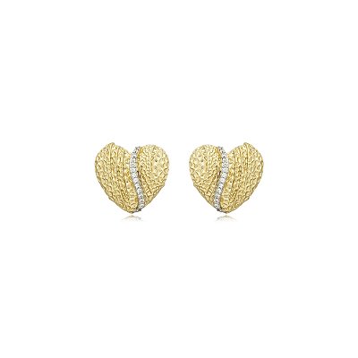 Brinco de coração martelado cravejado de zirconia cristal banho em ouro 18k