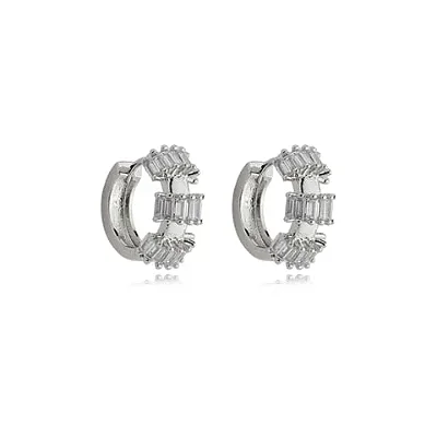 Brinco de argola cravejado de zirconia cristal banho em rodio branco