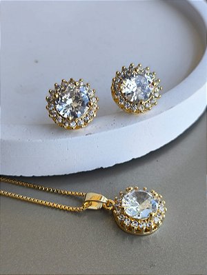 Conjunto cravejado com zirconias banho ouro 18k