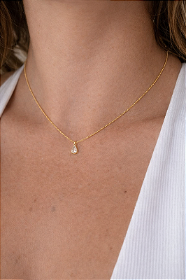 Colar com pingente gota banho ouro 18k