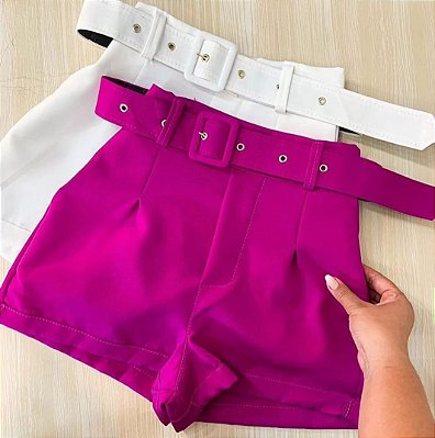 Short com cinto