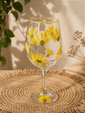 Taça Vinho Pétalas Amarelas