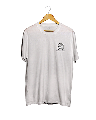 Camiseta Antigos - Tudo no seu tempo