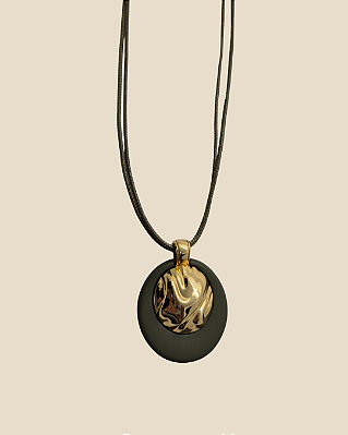 Colar resina Catanduva