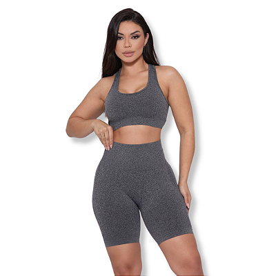 Conjunto Fitness Essential Move