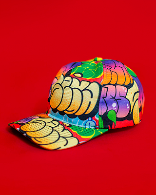 Boné americano estampado aba curva - Bomb