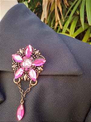 Broche boho floral zircônia