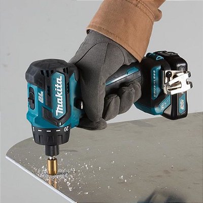 PARAFUSADEIRA/FURADEIRA 3/8 12V 2BAT (C/ CAR) - MAKITA