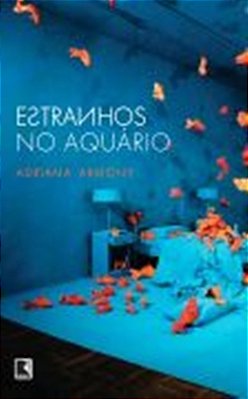 Estranhos No Aquário