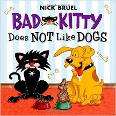 Bad Kitty Does Not Like Dogs-..
