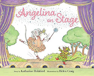 Angelina On Stage-..