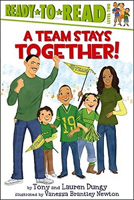 A Team Stays Together!: Ready-To-read Level 2-..