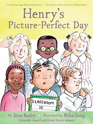Henry's Picture-Perfect Day: Book 3-..