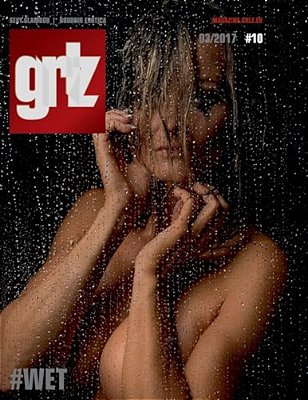Grlz #10: Glamour Boudoir Erotica-..