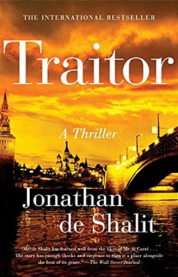 Traitor: A Thriller-..