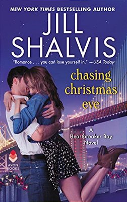 Chasing Christmas Eve: A Heartbreaker Bay Novel-..