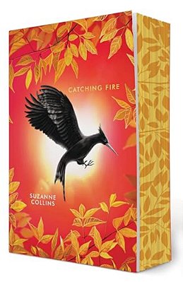 Catching Fire: Deluxe Edition (The Hunger Games, Book Two): Volume 2-..